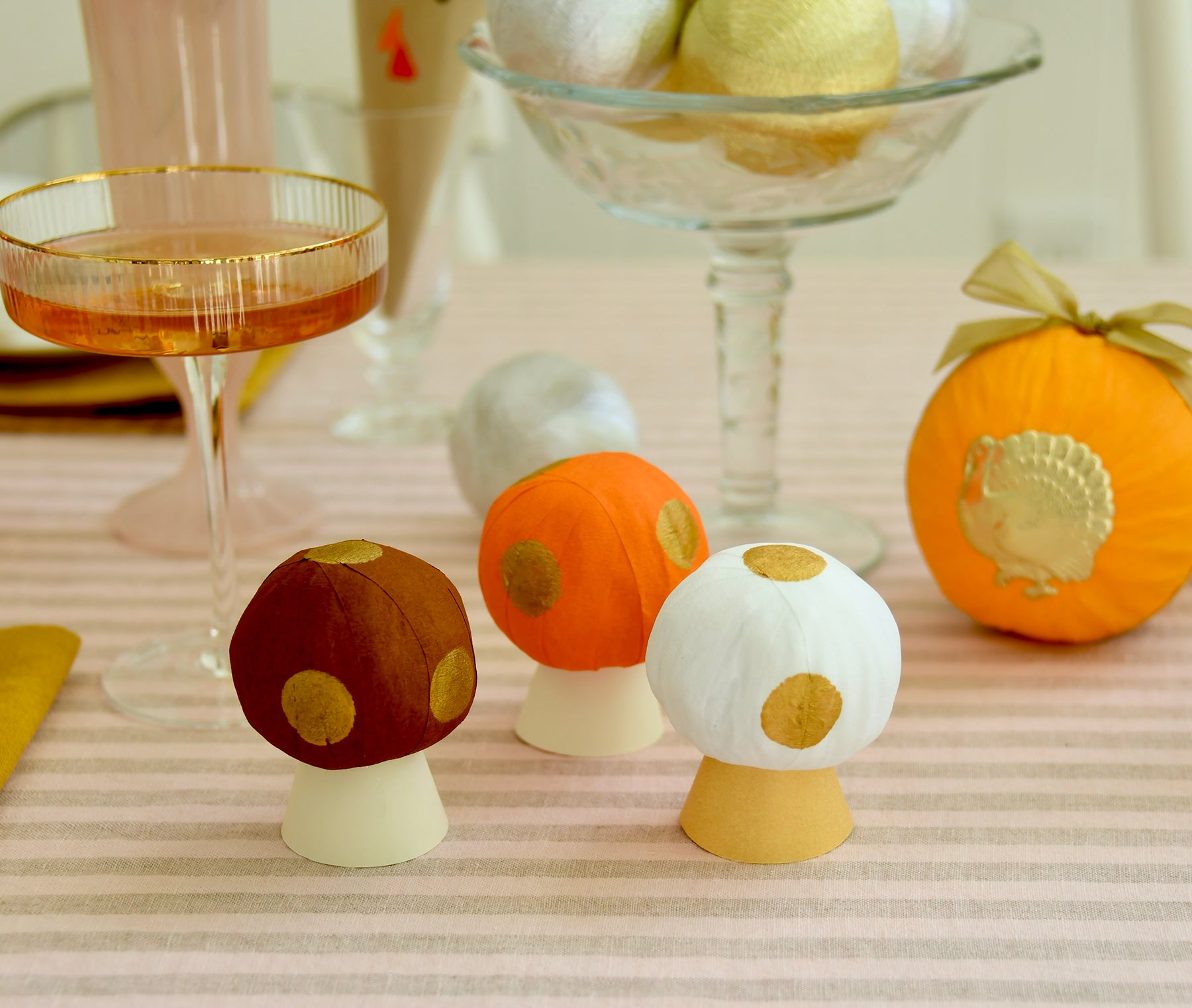 Mini Surprise Ball Mushroom Fall